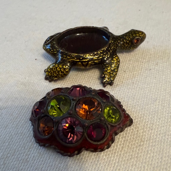 Jay Strongwater Colorful Jeweled Turtle Figurine - Picture 5 of 5